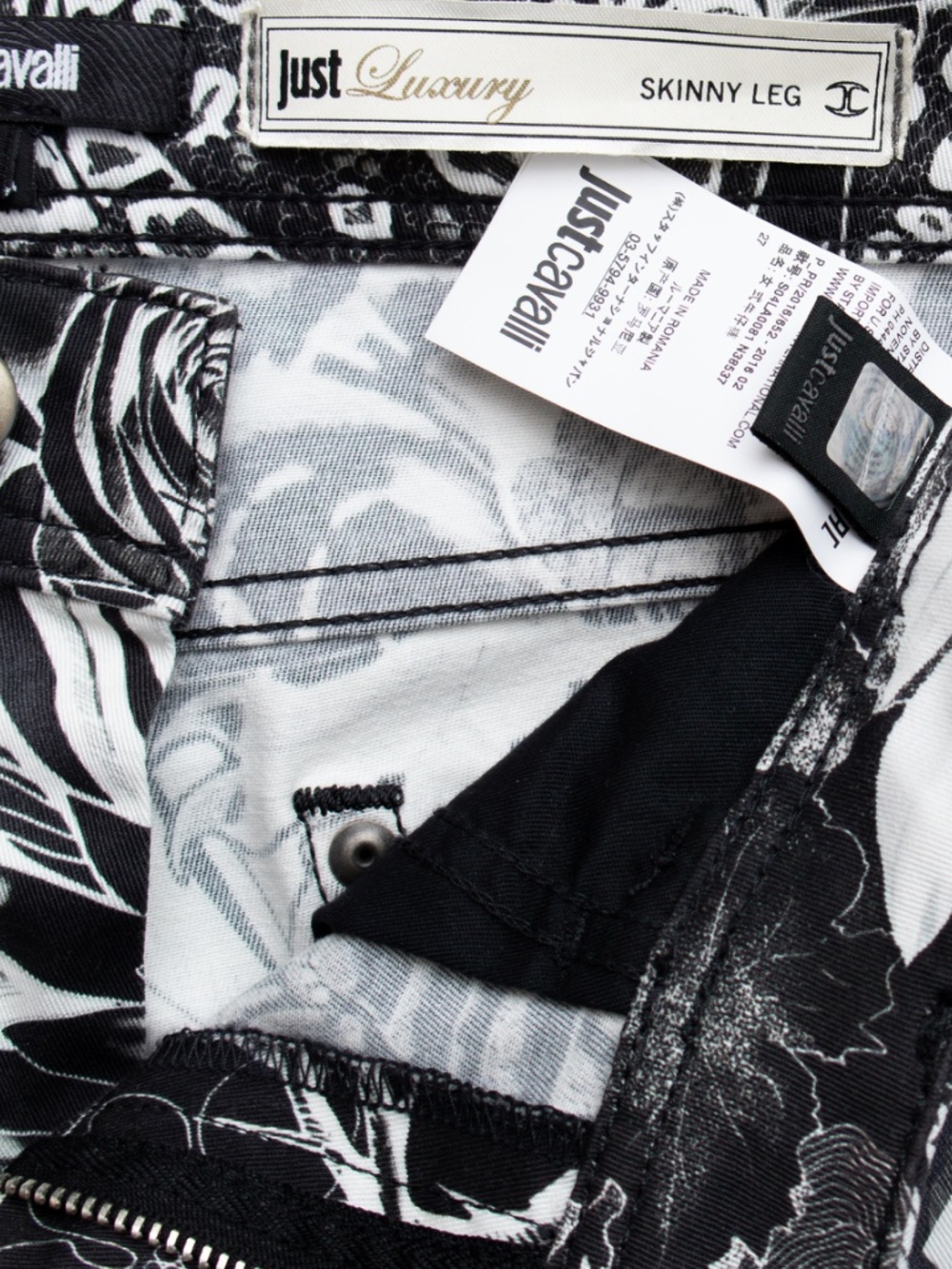 Just Cavalli Luxury Skinny Leg Tiger Print Jeans Black White Size 27 US 4 - Picture 12 of 13